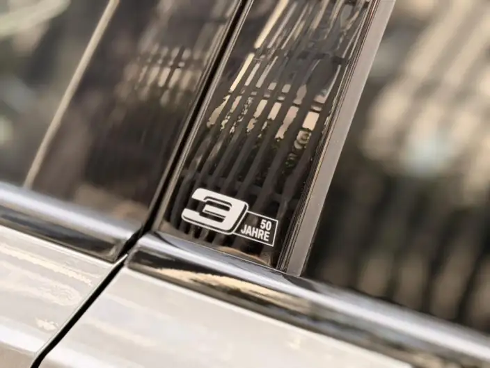BMW 3 Series 2025 Model 330Li 50th Anniversary Limited edition – фото 9