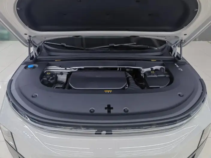 Li Auto L6 2024 Model Pro Edition – фото 7