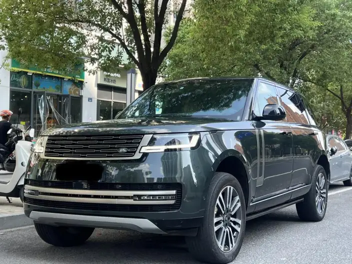 Range Rover 2024 Model 3.0 L6 400PS Shengshi Extended Edition