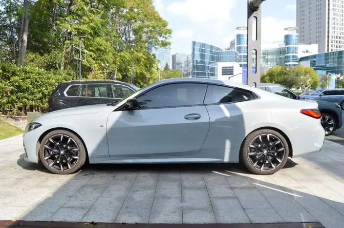 BMW 4 Series 2024 Model 430i M Sports Night Set – фото 3