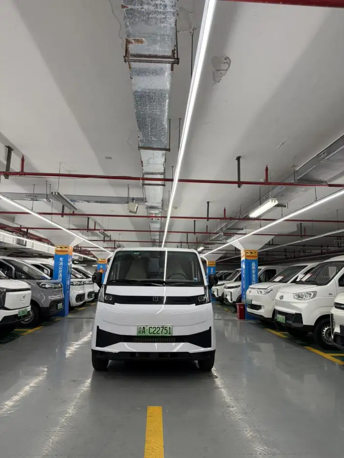 Yuancheng RemoteXingxiang V 2025 Model V8E Farizon Xuanwu 51.4kWh Zhizun Edition