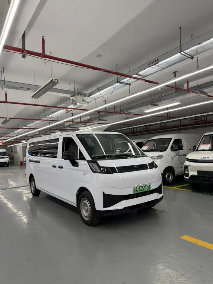 Yuancheng RemoteXingxiang V 2025 Model V8E Farizon Xuanwu 51.4kWh Zhizun Edition