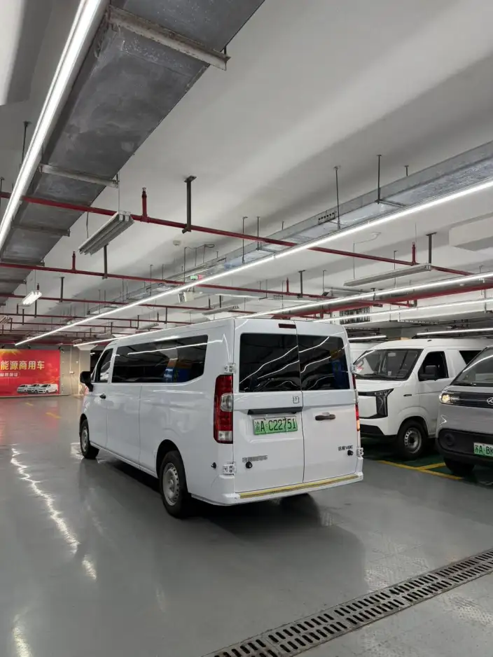 Yuancheng RemoteXingxiang V 2025 Model V8E Farizon Xuanwu 51.4kWh Zhizun Edition