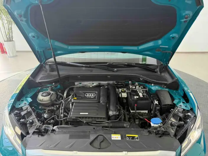 AUDI Q2L 2022 Model 35 TFSI Fashion Dynamic Model – фото 9