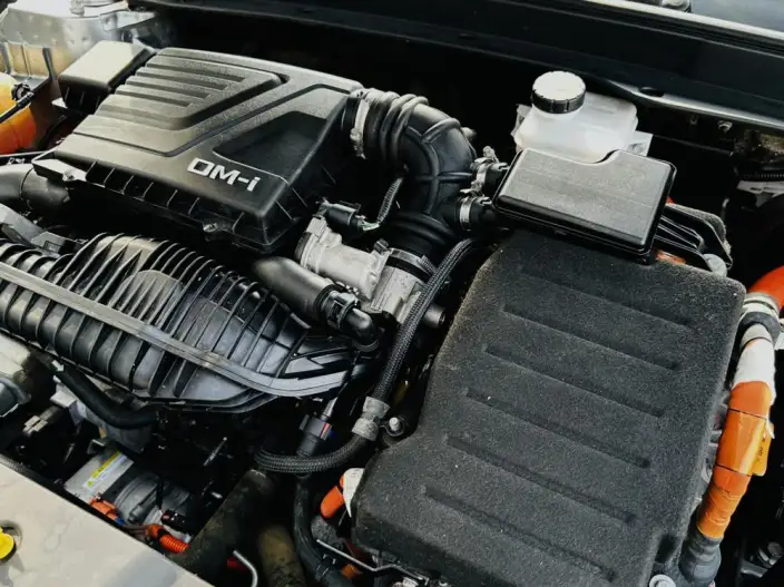 BYD Qin PLUS DM 2023 Model DM-i Champion Edition 55KM Leading Model – фото 7