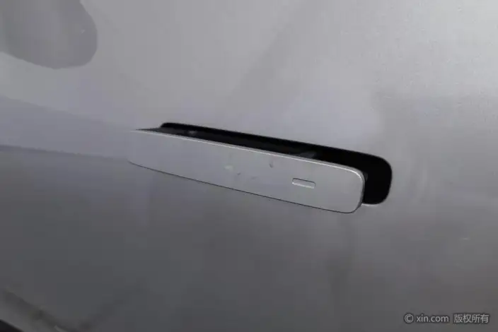 Li Auto i6 2025 Model 2WD Standard Edition – фото 10