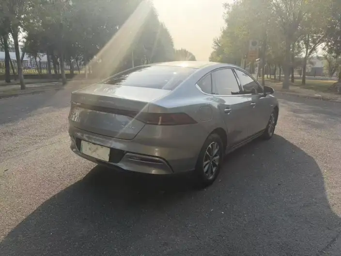 BYD Qin PLUS DM 2023 Model DM-i Champion Edition 55KM Leading Model – фото 6