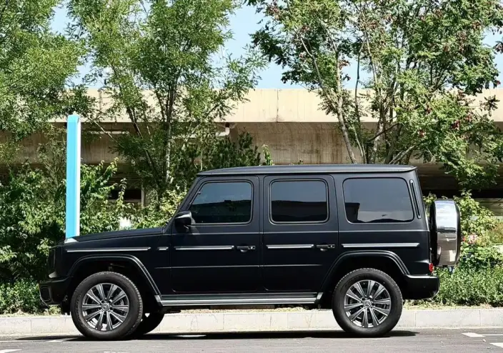 Mercedes-Benz G-Class 2025 Model G 500 – фото 3