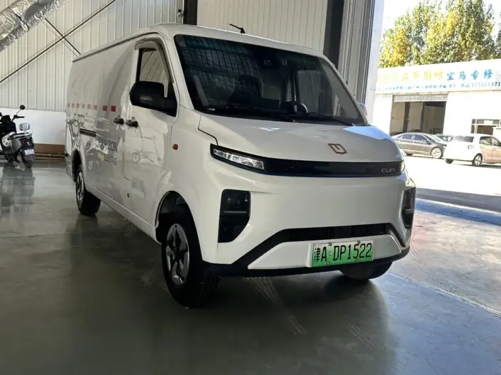 Yuancheng RemoteXingxiang V 2025 Model V6F Farizon Xuanwu 41.05kWh Exclusive Edition – фото 3