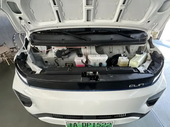 Yuancheng RemoteXingxiang V 2025 Model V6F Farizon Xuanwu 41.05kWh Exclusive Edition – фото 8