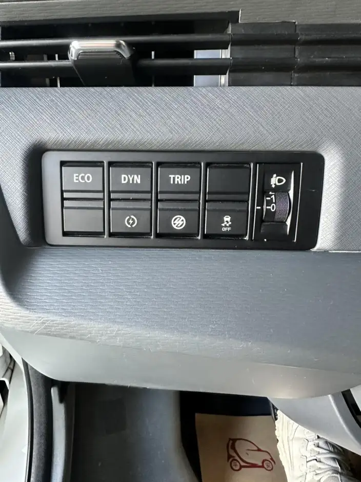 Yuancheng RemoteXingxiang V 2025 Model V6F Farizon Xuanwu 41.05kWh Exclusive Edition – фото 9