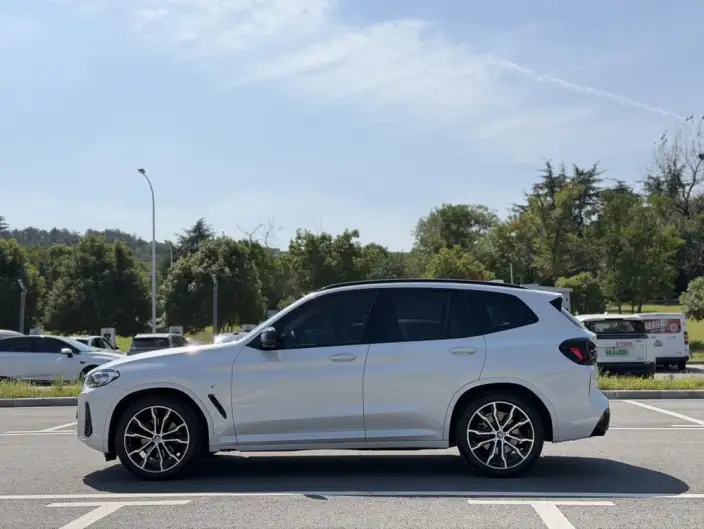 BMW X3 2022 Model xDrive30i Leading Model M Night Set
