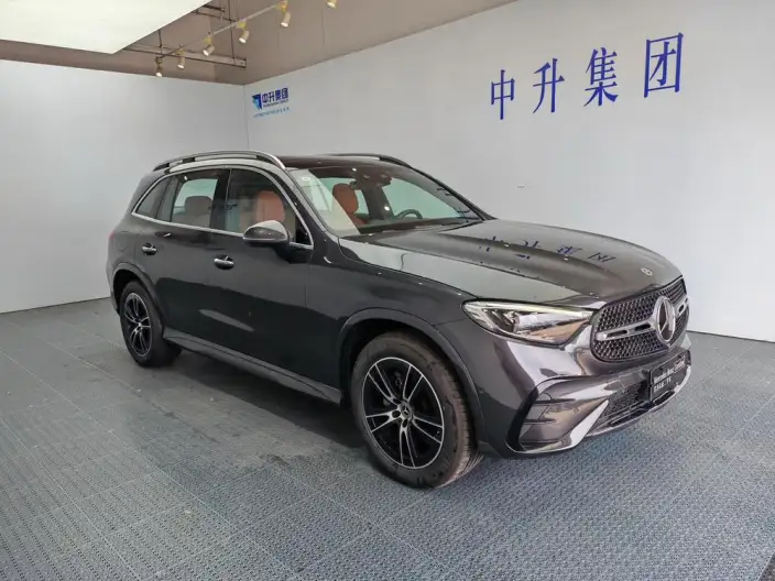 Mercedes-Benz GLC 2025 Model Facelift GLC 260 L 4MATIC Luxury Model 5 seat – фото 3