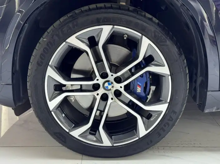 BMW X5 2022 Model Facelift xDrive 40Li Exclusive Model M Sports Set – фото 8