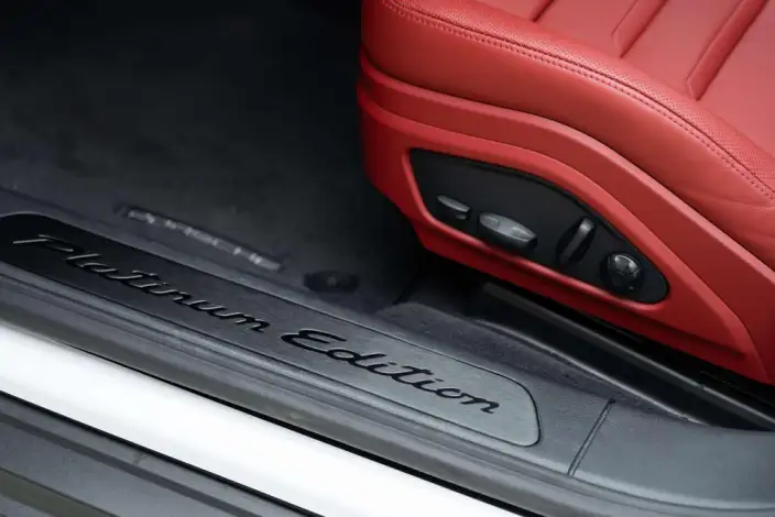 Panamera 2023 Model Facelift Panamera 2.9T Platinum edition – фото 10