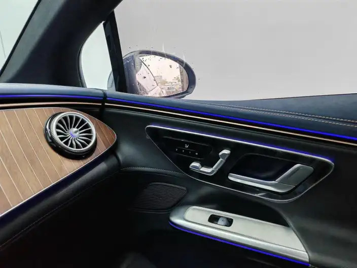 Mercedes-Benz EQE 2022 Model EQE 350 Pioneer Edition – фото 9