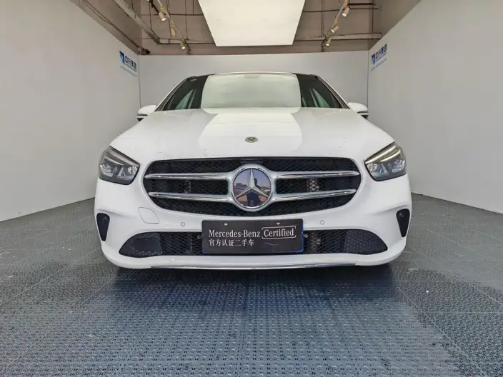 Mercedes-Benz B-Class 2022 Model Facelift B 200 Fashion Model – фото 2