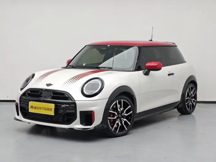 MINI JCW 2025 Model JOHN COOPER WORKS – фото 1