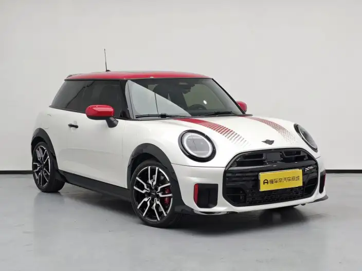 MINI JCW 2025 Model JOHN COOPER WORKS – фото 3