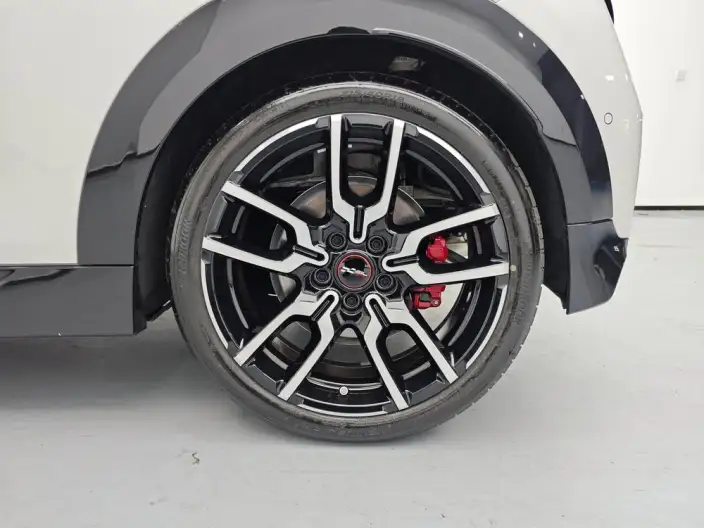 MINI JCW 2025 Model JOHN COOPER WORKS – фото 9