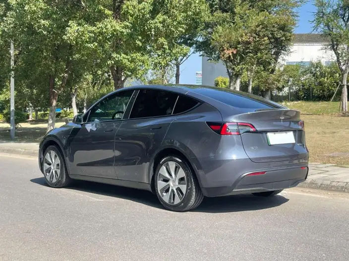 Model Y 2022 Model Rear-wheel drive version – фото 5