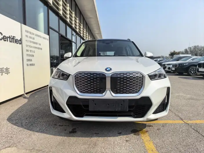 BMW iX 1 2025 Model eDrive25L M Sports Set