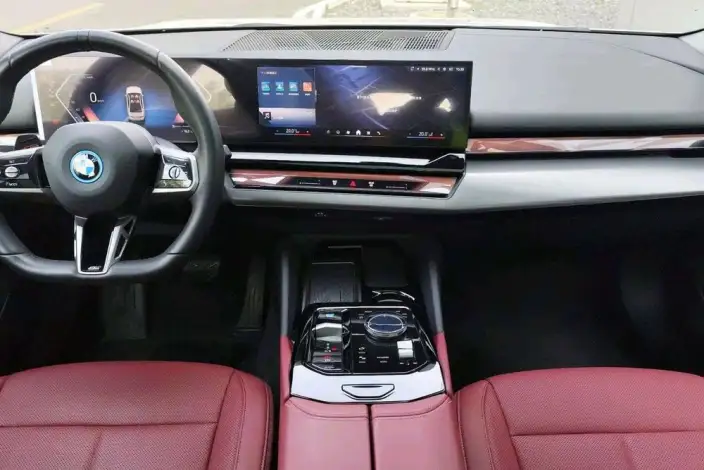BMW i5 2025 Model eDrive40L M Sports Set – фото 6