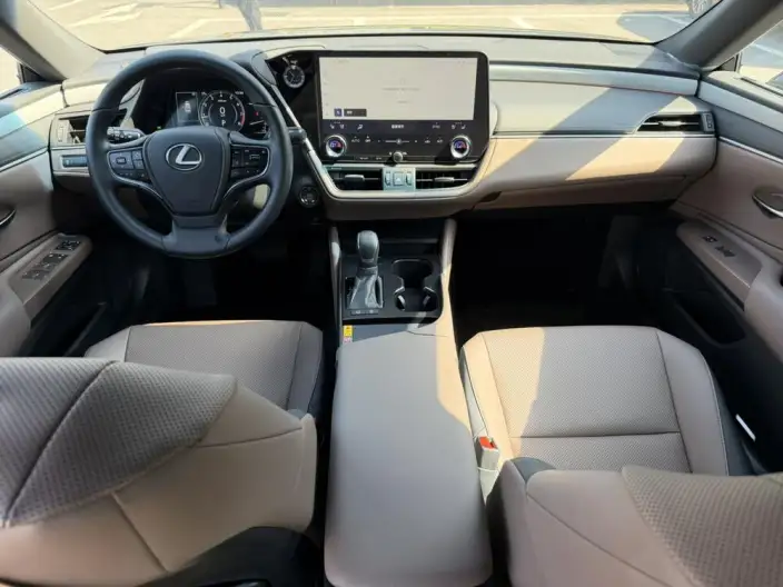 Lexus ES 2025 Model 200 Premium – фото 7