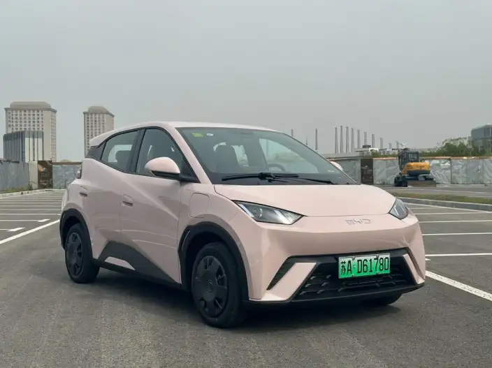 BYD Seagull 2025 Model 305KM Vitality Edition