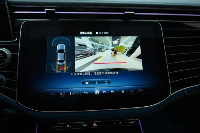 Mercedes-Benz E-Class 2024 Model E 260 L sedan – фото 8
