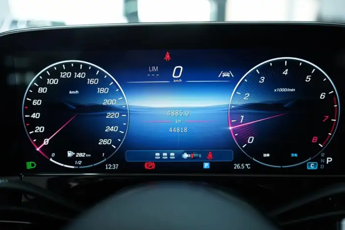 Mercedes-Benz E-Class 2024 Model E 260 L sedan – фото 10