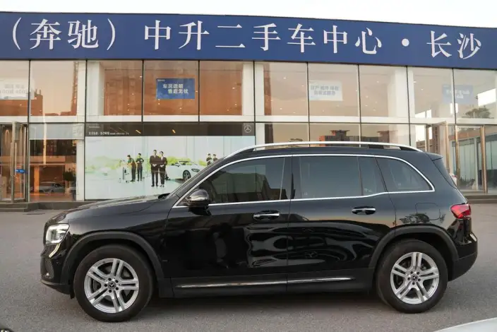 Mercedes-Benz GLB 2023 Model GLB 220 Dynamic Model