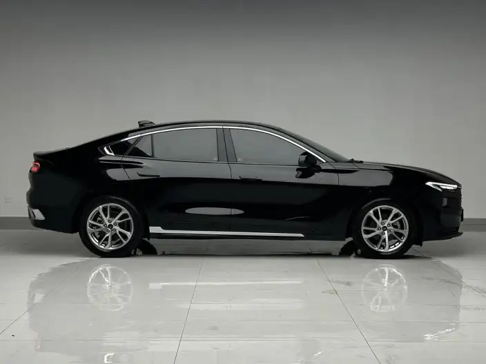 Ford Mondeo 2022 Model Facelift EcoBoost 245 Luxury Model – фото 8