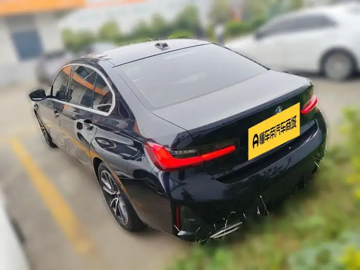 BMW 3 Series 2023 Model 325Li M Sports Set