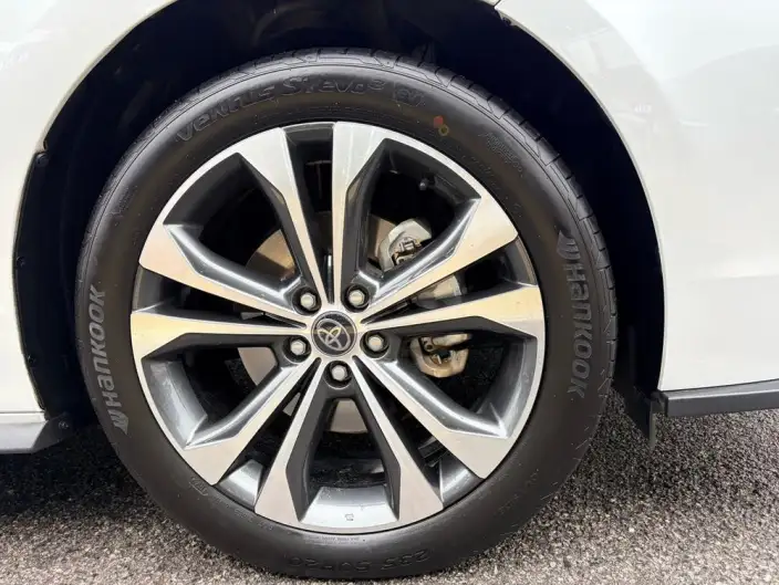 Granvia 2023 Model Intelligent Hybrid 2.5L Noble PLUS – фото 10
