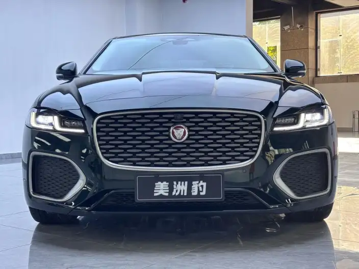 Jaguar XFL 2024 Model 2.0T P250 2WD Exclusive Deluxe Edition