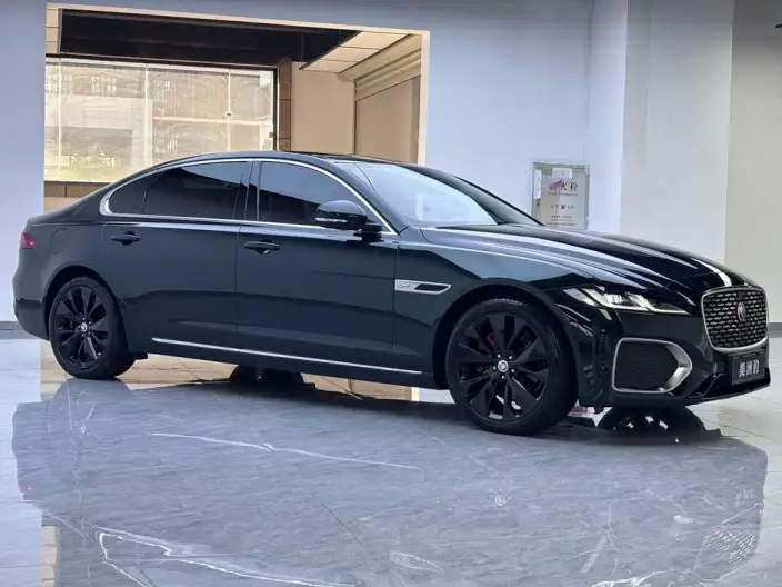 Jaguar XFL 2024 Model 2.0T P250 2WD Exclusive Deluxe Edition