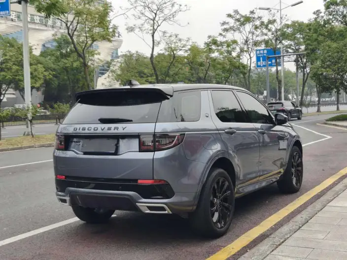 Land Rover Discovery Sport 2022 Model Facelift II 249PS R-Dynamic SE Performance Technology Edition 5 seat – фото 7
