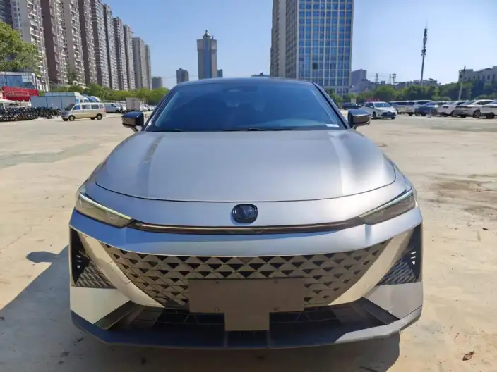 Changan UNI-V 2024 Model 1.5T Noble Model