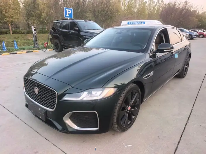 Jaguar XFL 2024 Model 2.0T P250 2WD Exclusive Deluxe Edition