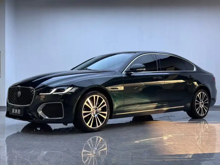 Jaguar XFL 2025 Model 2.0T P250 2WD Exclusive Deluxe Edition
