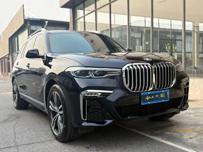 BMW X7 2022 Model xDrive40i Exclusive Model Luxury Set