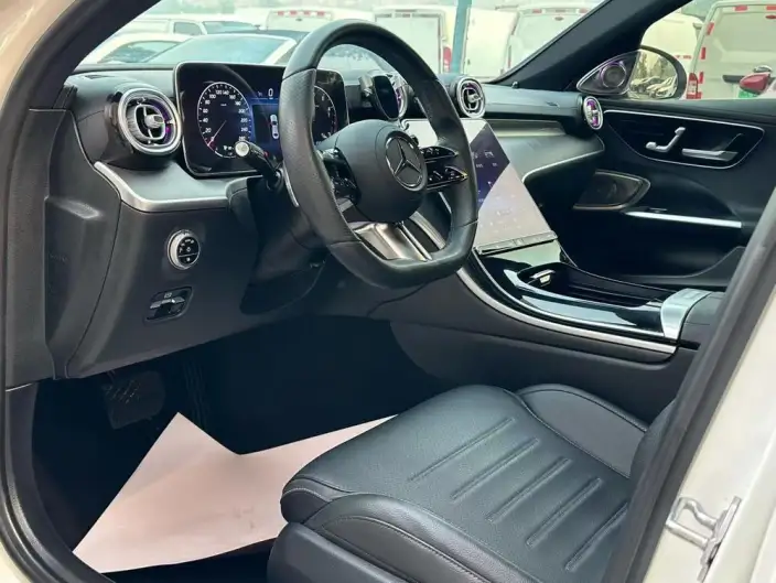 Mercedes-Benz C-Class 2022 Model C 200 L Sports Edition – фото 9