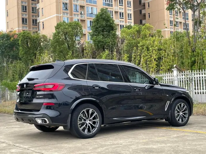 BMW X5 2022 Model xDrive 30Li Exclusive Model M Sports Set – фото 6
