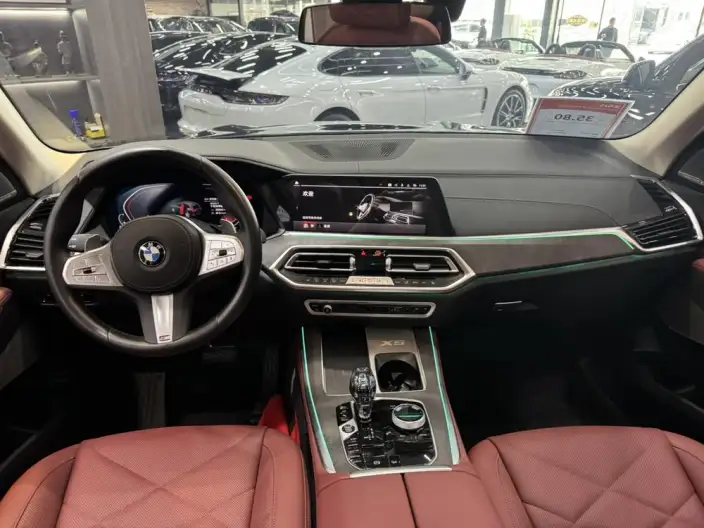 BMW X5 2022 Model xDrive 30Li Exclusive Model M Sports Set – фото 6