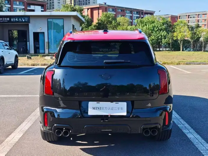 MINI JCW COUNTRYMAN 2024 Model 2.0T JOHN COOPER WORKS ALL4