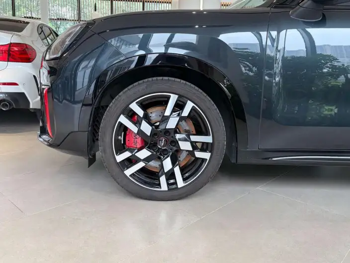 MINI JCW COUNTRYMAN 2024 Model 2.0T JOHN COOPER WORKS ALL4 – фото 6