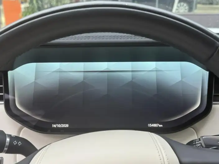 Range Rover 2023 Model 3.0 L6 360PS Shengshi Edition – фото 9