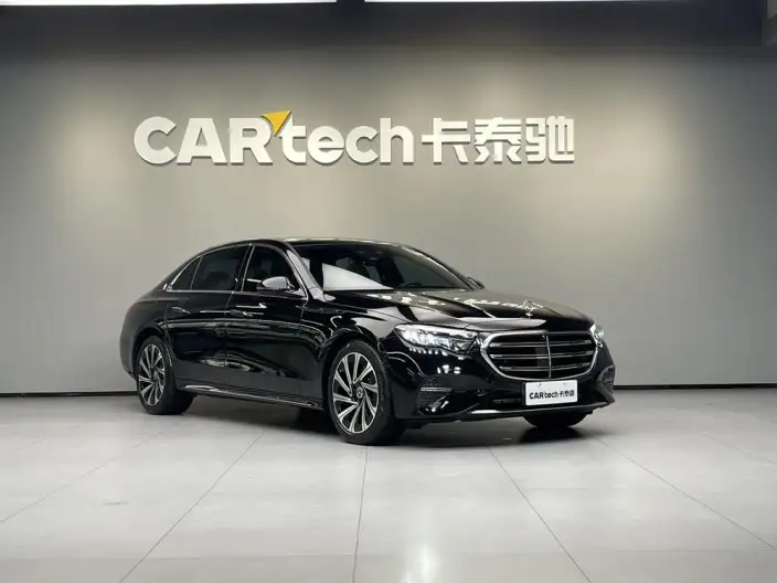 Mercedes-Benz E-Class 2025 Model E 300 L Luxury Model sedan – фото 3