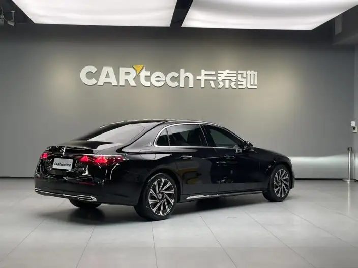 Mercedes-Benz E-Class 2025 Model E 300 L Luxury Model sedan – фото 7